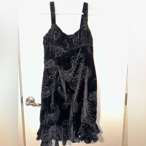 Vintage Simon Chang velvet cocktail dress